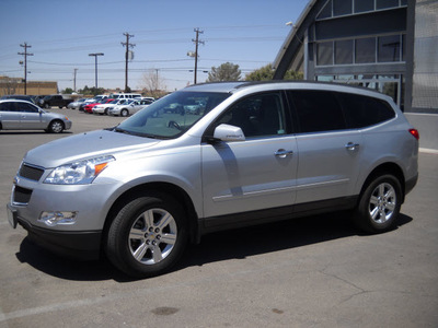 chevrolet traverse 2011 silver gasoline 6 cylinders front wheel drive automatic 79925