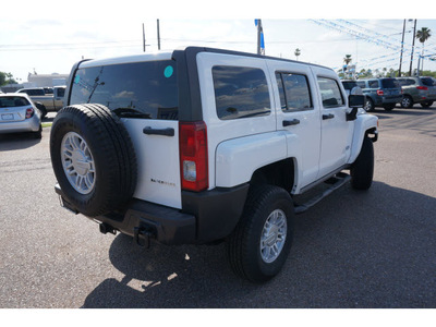 hummer h3 2008 white suv batchelor gasoline 5 cylinders 4 wheel drive automatic 78539