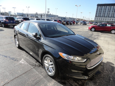 ford fusion 2013 black sedan se 4 cylinders front wheel drive automatic with overdrive 60546