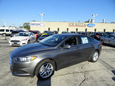 ford fusion 2013 gray sedan se 4 cylinders front wheel drive automatic with overdrive 60546