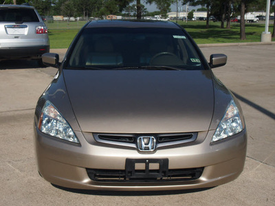 honda accord 2005 beige sedan ex gasoline 4 cylinders front wheel drive automatic with overdrive 77539