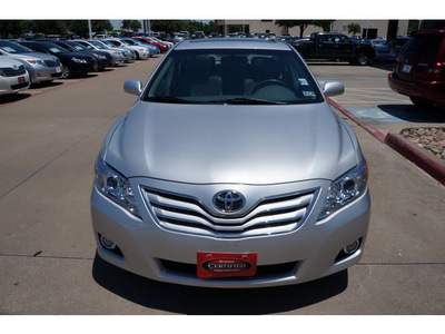 toyota camry 2011 silver sedan xle v6 gasoline 6 cylinders front wheel drive automatic 76053