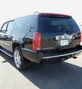 cadillac escalade esv 2007 black suv luxury gasoline 8 cylinders all whee drive automatic 56301