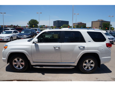 toyota 4runner 2011 white suv sr5 gasoline 6 cylinders 2 wheel drive automatic 76053