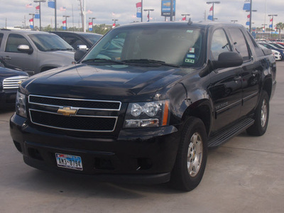 chevrolet avalanche 2010 black suv ls flex fuel 8 cylinders 2 wheel drive automatic 77090