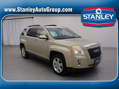 gmc terrain 2010 gold suv sle 2 gasoline 6 cylinders front wheel drive automatic 75219