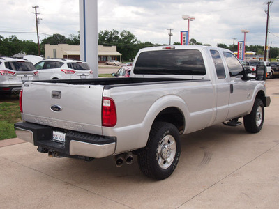 ford f 250 super duty 2011 silver xlt biodiesel 8 cylinders 4 wheel drive automatic with overdrive 76567
