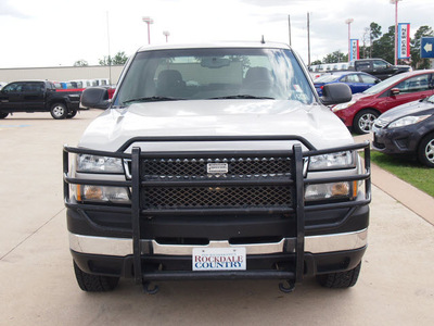 chevrolet silverado 3500 classic 2007 beige lt1 diesel 8 cylinders rear wheel drive automatic with overdrive 76567