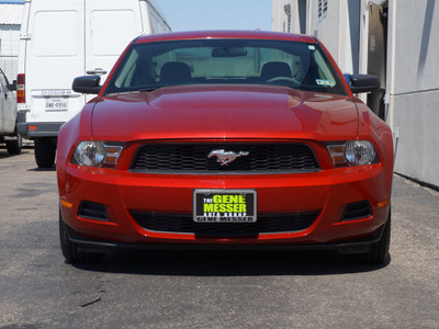 ford mustang 2010 dk  red coupe v6 gasoline 6 cylinders rear wheel drive automatic 79407