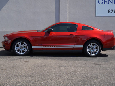 ford mustang 2010 dk  red coupe v6 gasoline 6 cylinders rear wheel drive automatic 79407