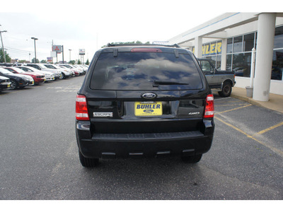 ford escape 2008 black suv xlt nav gasoline 6 cylinders all whee drive automatic with overdrive 07724