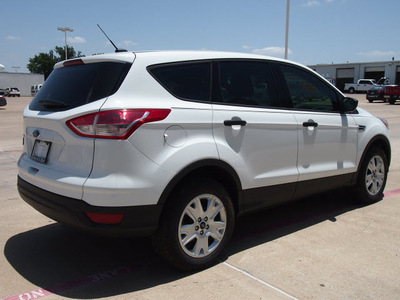 ford escape 2013 white suv s gasoline 4 cylinders front wheel drive automatic 76011