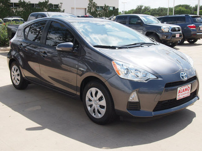 toyota prius c 2013 black hatchback two hybrid 4 cylinders front wheel drive automatic 78232