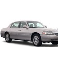 lincoln town car 2005 sedan signature gasoline 8 cylinders rear wheel drive 4 speed automatic 79407
