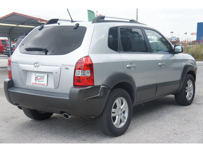 hyundai tucson 2008 silver suv limited v6 gasoline 89376 front wheel drive not specified 78224