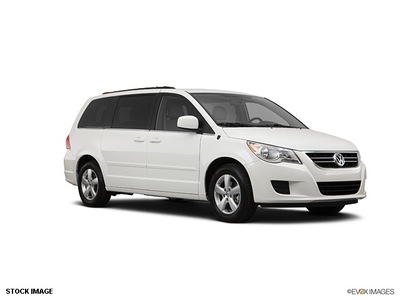 volkswagen routan 2011 van se gasoline 6 cylinders front wheel drive 6 speed automatic 13502