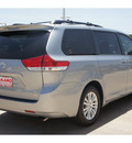 toyota sienna 2013 silver van xle mobility 7 passenger gasoline 6 cylinders front wheel drive automatic 78232