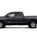 toyota tundra 2013 gray gasoline 8 cylinders 2 wheel drive not specified 75067