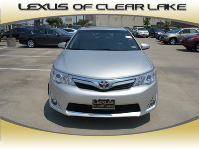 toyota camry 2012 silver sedan xle gasoline 4 cylinders front wheel drive automatic 77546