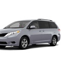 toyota sienna 2013 silver van gasoline 6 cylinders front wheel drive not specified 75067