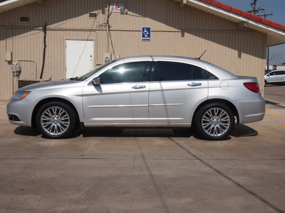 chrysler 200 2012 silver sedan limited gasoline 4 cylinders front wheel drive automatic 79110