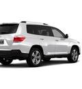 toyota highlander 2013 white suv gasoline 6 cylinders all whee drive not specified 75067