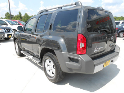 nissan xterra 2013 dk  gray suv s 6 cylinders automatic 75901