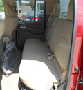 nissan frontier 2013 red sv 6 cylinders automatic 75901