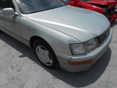 lexus ls 400