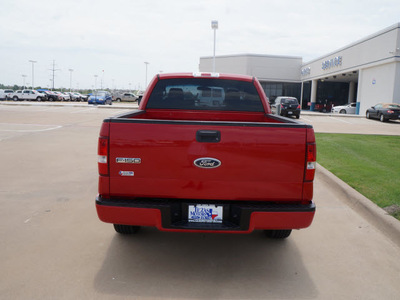 ford f 150 2005 red xl gasoline 8 cylinders rear wheel drive automatic with overdrive 76108