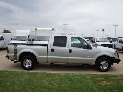 ford f 250 super duty 2007 silver xlt diesel 8 cylinders rear wheel drive automatic with overdrive 76108