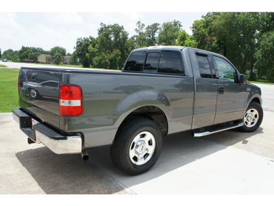 ford f 150 2004 dk  gray pickup truck xlt gasoline 8 cylinders rear wheel drive automatic 77515