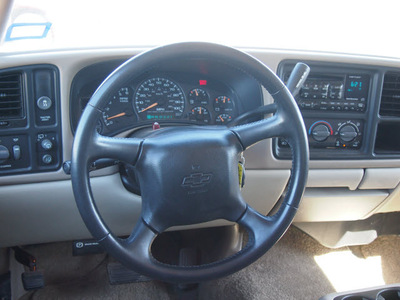 chevrolet suburban 2002 dk  blue suv 1500 ls flex fuel 8 cylinders rear wheel drive automatic 79119