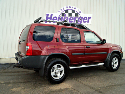 nissan xterra 2004 thermal red suv gasoline 6 cylinders 4 wheel drive 5 speed manual 80905