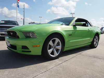 ford mustang 2013 green gt gasoline 8 cylinders rear wheel drive 6 speed manual 77521