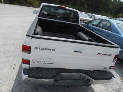 nissan frontier