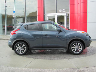 nissan juke 2011 graphite blue sl gasoline 4 cylinders all whee drive automatic 33884