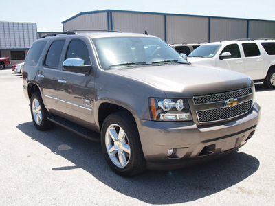 chevrolet tahoe 2011 beige suv ls flex fuel 8 cylinders 2 wheel drive automatic with overdrive 77864