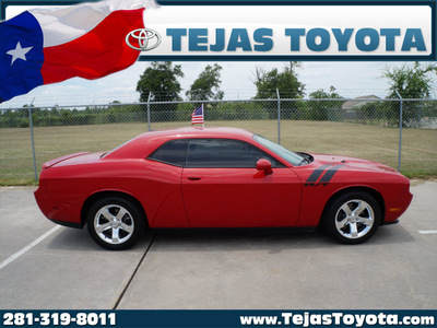 dodge challenger 2013 dk  red coupe r t gasoline 8 cylinders rear wheel drive automatic 77587