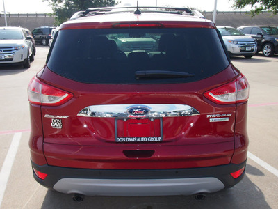 ford escape 2014 red suv titanium gasoline 4 cylinders 2 wheel drive automatic 76011