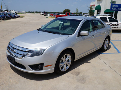 ford fusion 2012 silver sedan se gasoline 4 cylinders front wheel drive automatic 76230