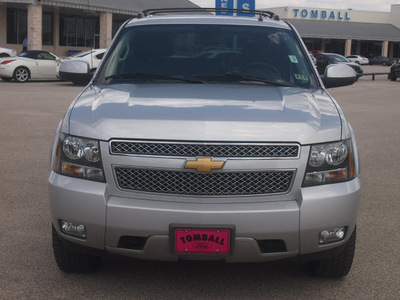 chevrolet avalanche 2012 silver suv lt flex fuel 8 cylinders 4 wheel drive automatic 77375
