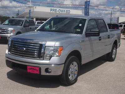 ford f 150 2012 silver xlt gasoline 6 cylinders 2 wheel drive automatic 77375
