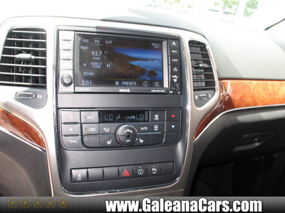 jeep grand cherokee 2013 silver suv limited gasoline 6 cylinders 2 wheel drive automatic 33912