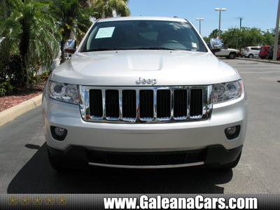 jeep grand cherokee 2013 silver suv limited gasoline 6 cylinders 2 wheel drive automatic 33912