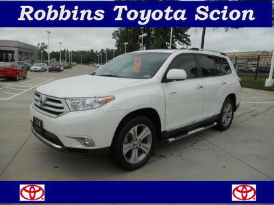 toyota highlander 2012 white suv limited gasoline 6 cylinders front wheel drive automatic 75503