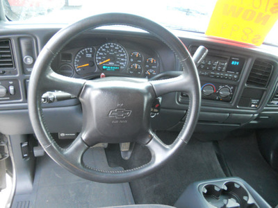 chevrolet silverado 1500 2001 lt  gray pickup truck ls gasoline 8 cylinders rear wheel drive automatic 75503