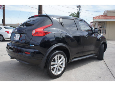 nissan juke 2012 black s gasoline 4 cylinders front wheel drive cont  variable trans  78520