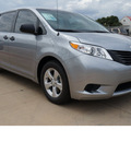 toyota sienna 2013 silver van l 7 passenger gasoline 6 cylinders front wheel drive automatic 78232