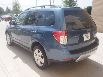 subaru forester 2010 blue suv 2 5x premium gasoline 4 cylinders all whee drive shiftable automatic 75070